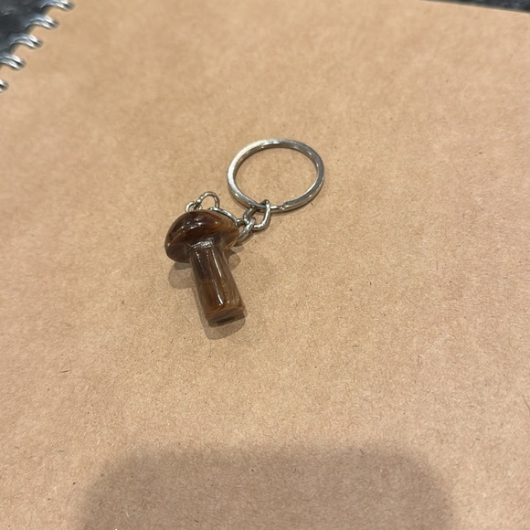 Brown Mushroom Keychain - Picture 3 of 3